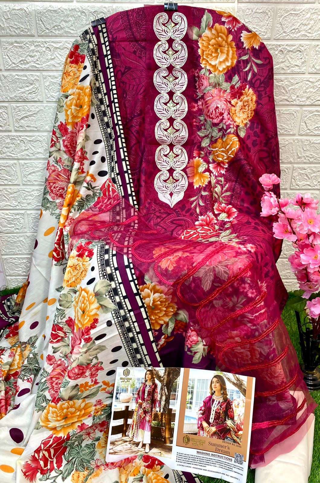 SUMMERS DREAM BY SHAI LIBAS 1001 TO 1005 SERIES BEAUTIFUL PAKISTANI SUITS COLORFUL STYLISH FANCY CASUAL WEAR & ETHNIC WEAR PURE CAMBRIC COTTON DIGITAL PRINT DRESSES AT WHOLESALE PRICE