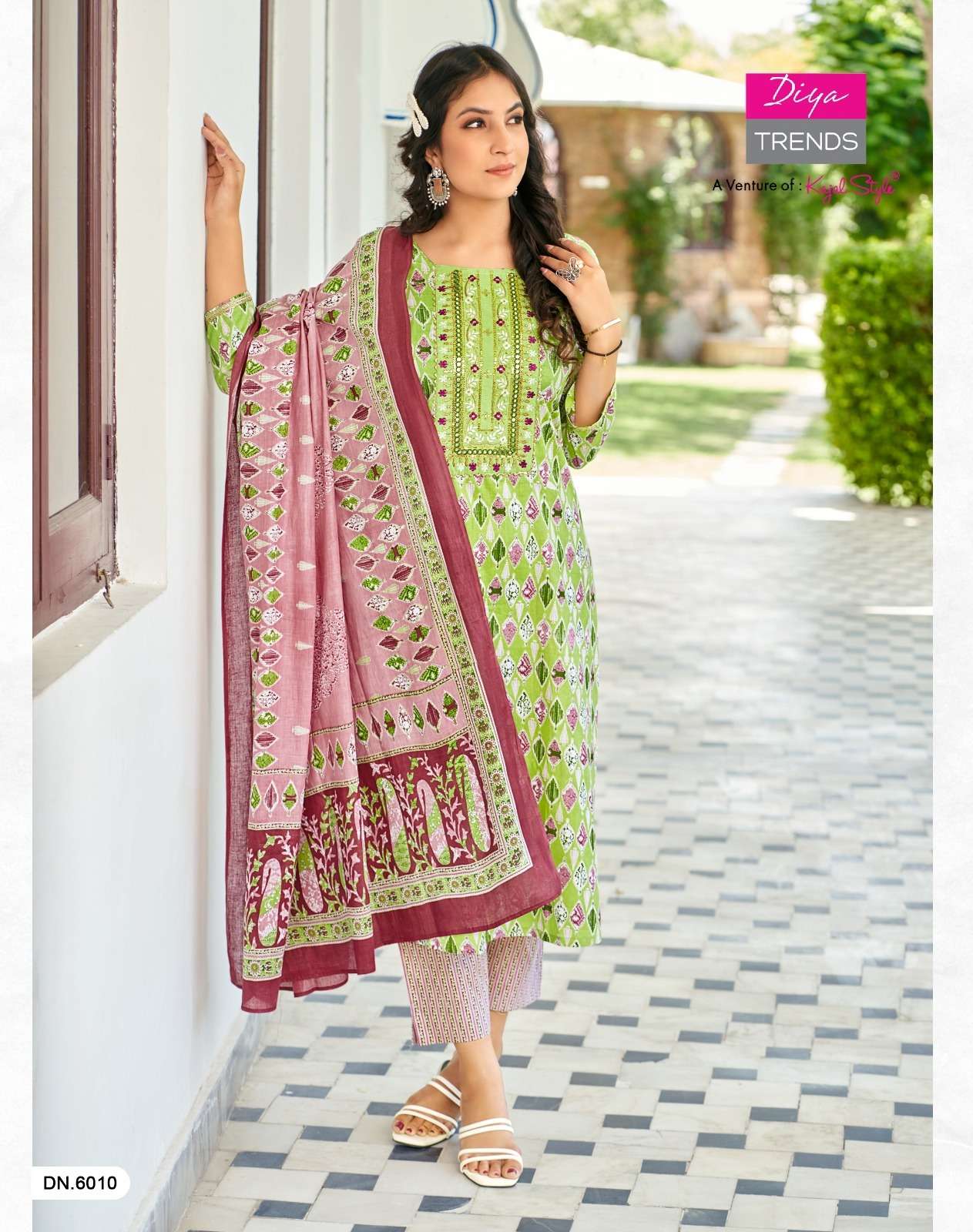 Odhani Vol-6 By Diya Trends 6001 To 6010 Series Beautiful Suits Colorful Stylish Fancy Casual Wear & Ethnic Wear Cotton Print Dresses At Wholesale Price