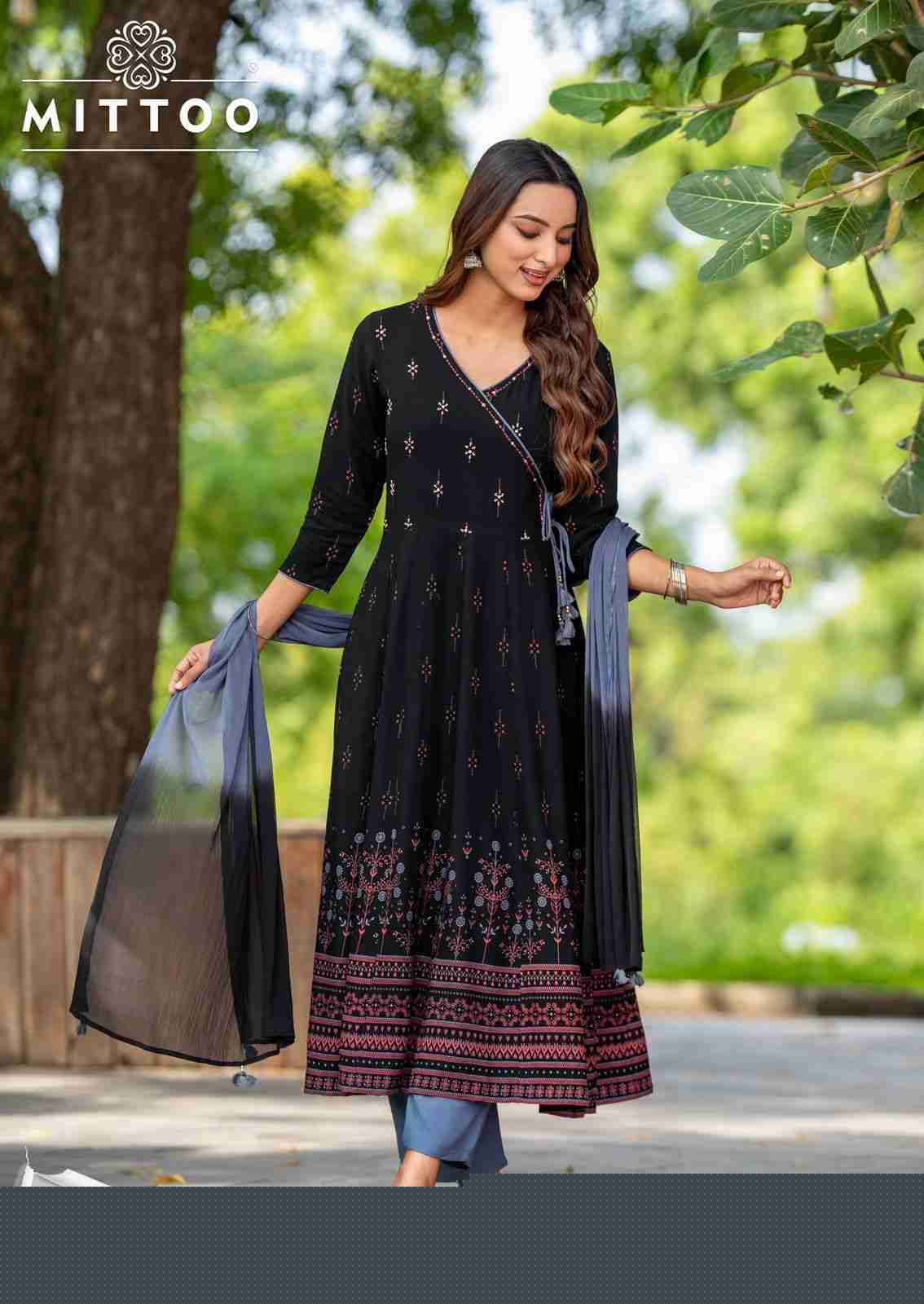 Padmavat By Mittoo 3001 To 3004 Series Beautiful Festive Suits Colorful Stylish Fancy Casual Wear & Ethnic Wear Heavy Rayon Dresses At Wholesale Price