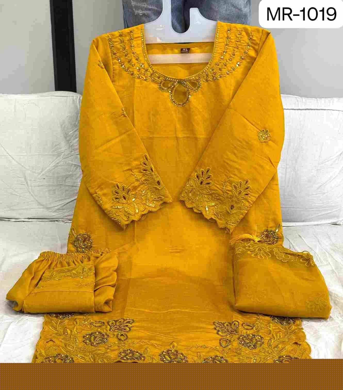 Mushk Hit Design 1019 Colours By Mushk R-1019-A To R-1019-D Series Beautiful Winter Collection Pakistani Suits Stylish Fancy Colorful Casual Wear & Ethnic Wear Roman Silk Dresses At Wholesale Price