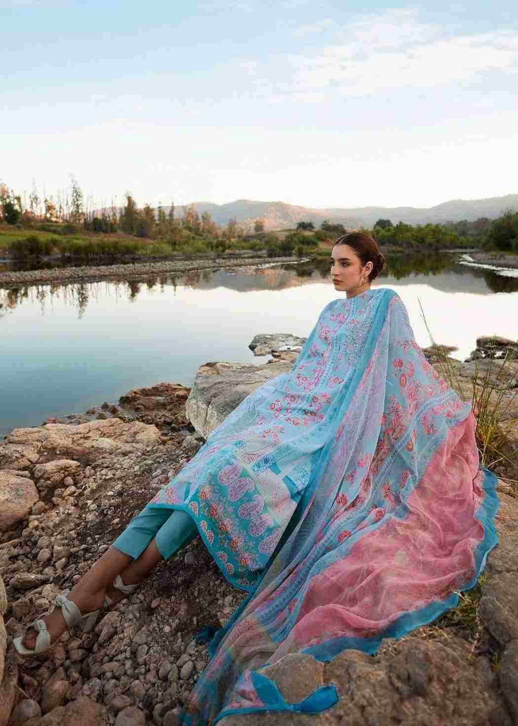 Raazia By Sadhana Fashion 3001 To 3008 Series Designer Festive Suits Beautiful Fancy Stylish Colorful Party Wear & Occasional Wear Pure Lawn Cotton Print Dresses At Wholesale Price