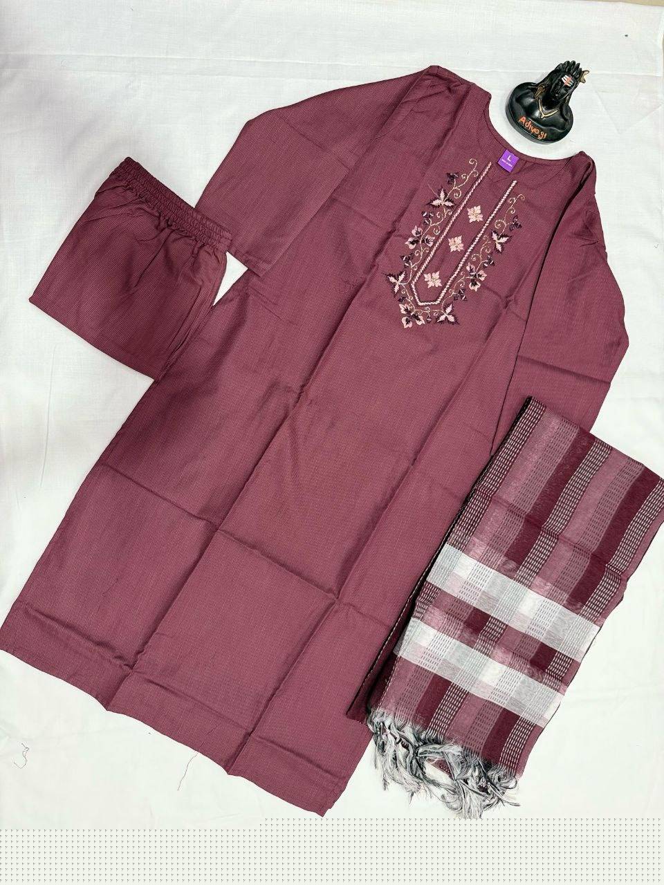 Dc-Mohini By Fashid Wholesale 01 To 04 Series Beautiful Stylish Festive Suits Fancy Colorful Casual Wear & Ethnic Wear & Ready To Wear Cotton Blend Dresses At Wholesale Price