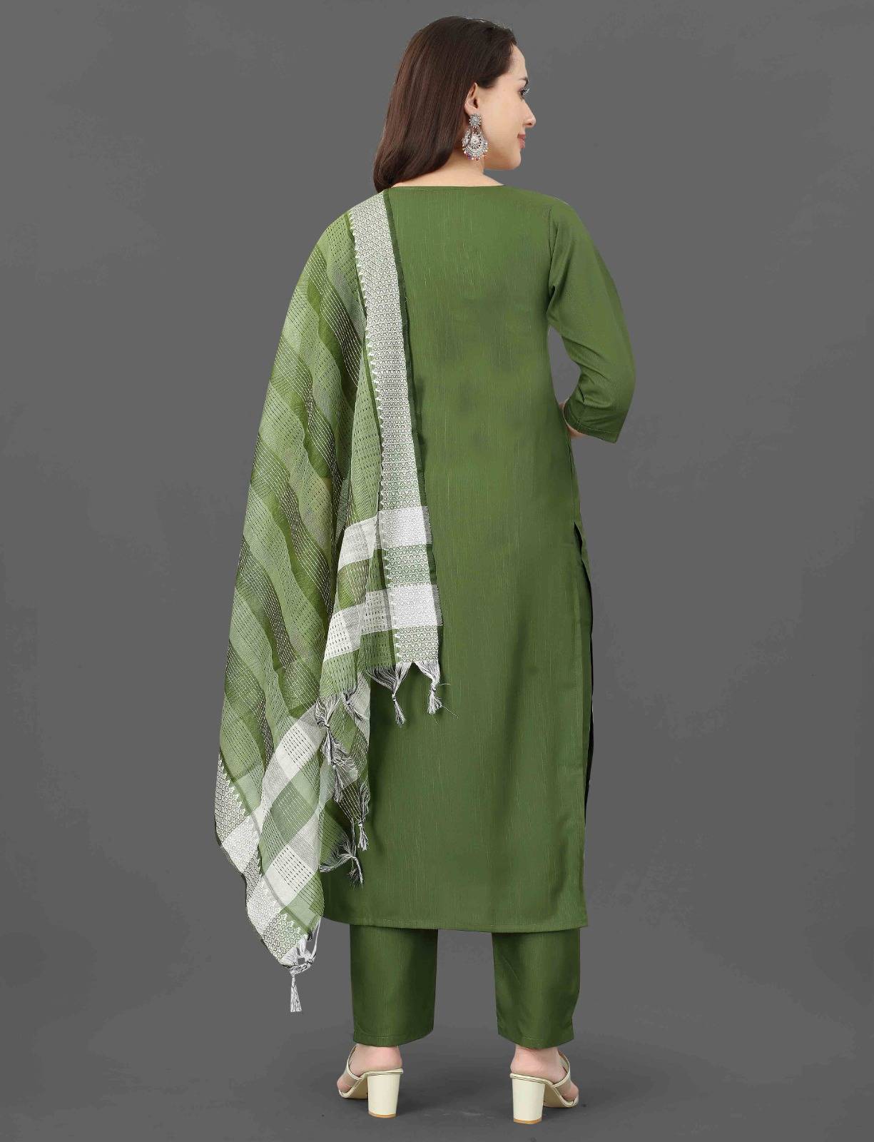 Dc-Mohini By Fashid Wholesale 01 To 04 Series Beautiful Stylish Festive Suits Fancy Colorful Casual Wear & Ethnic Wear & Ready To Wear Cotton Blend Dresses At Wholesale Price